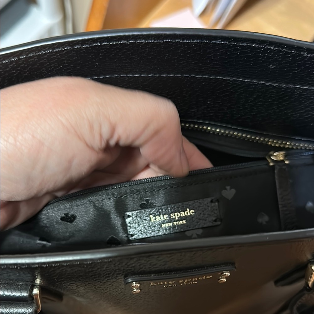 Kate Spade Black Leather Tote Bag 🔥 - Picture 4 of 6